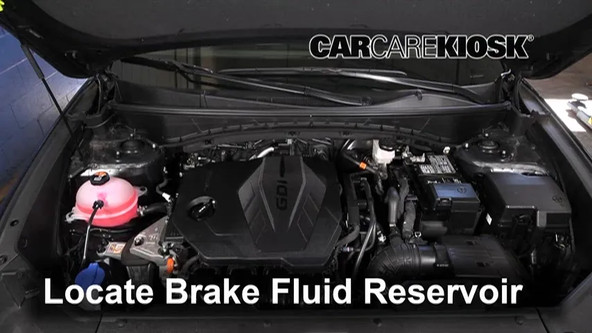 2022 Hyundai Tucson SEL 2.5L 4 Cyl. Brake Fluid